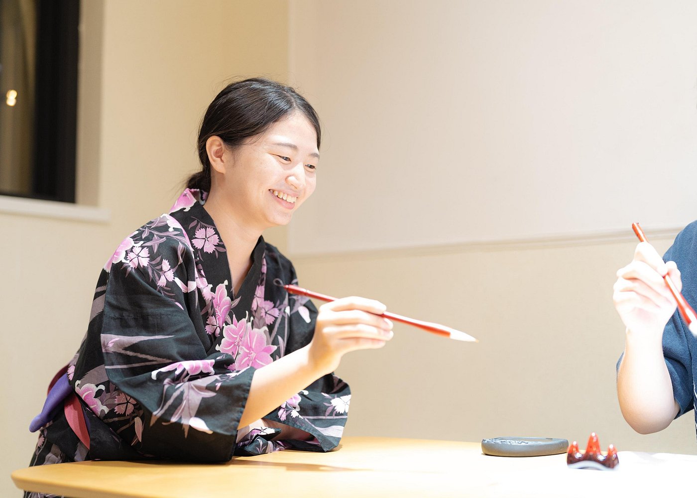 Tokyo: Calligraphy Experience at Japanese Room in Shibuya